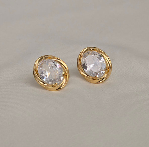 Divine Snow Studs