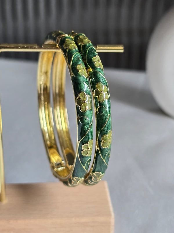 FOREST GREEN MEENAKARI KADA