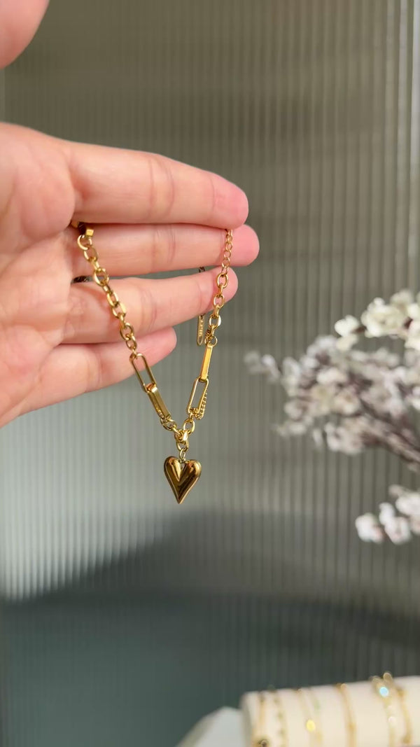 Heart Charm Chain Bracelet